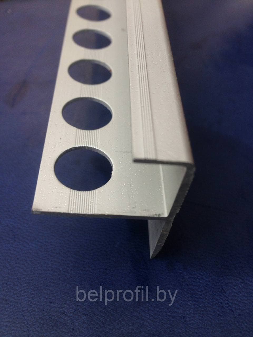 F-образный профиль для плитки и ступеней 35/10/14 мм, 270 см, СЕРЕБРО